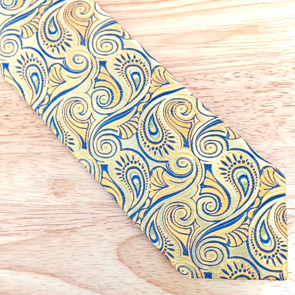 Paisley Patterned Tie in Gold and Blue from XMI
